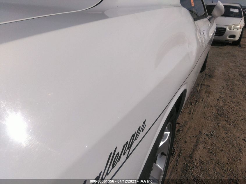 2014 DODGE CHALLENGER SXT - 2C3CDYAG6EH204014