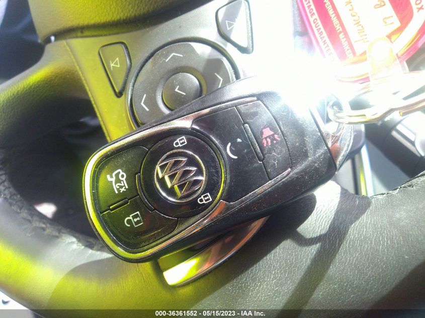 2017 BUICK LACROSSE ESSENCE - 1G4ZP5SS3HU207092