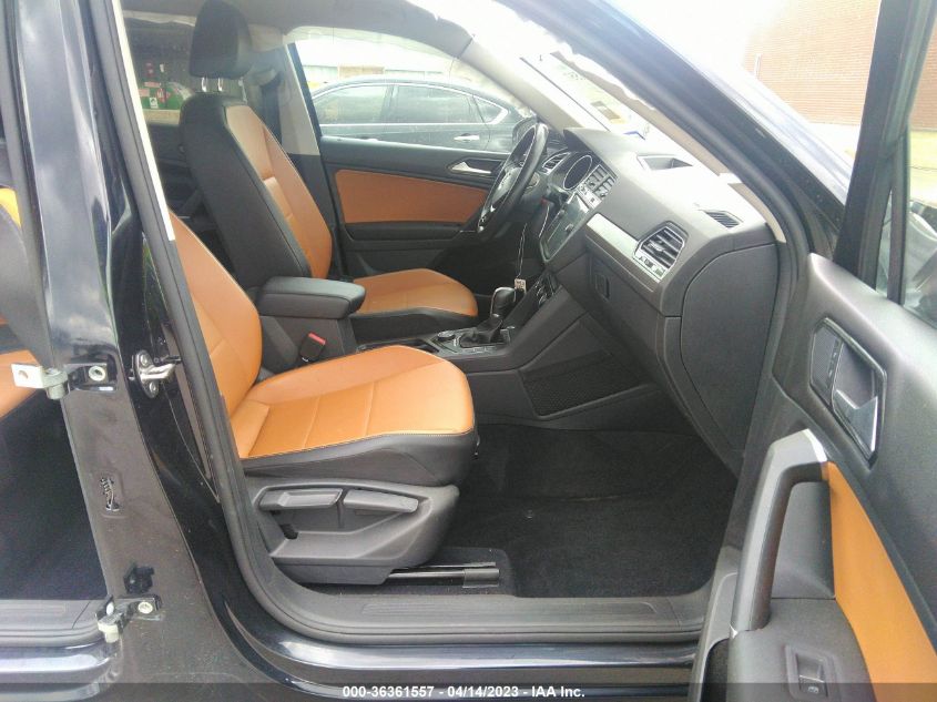 2018 VOLKSWAGEN TIGUAN SEL/SE - 3VV2B7AX9JM056459