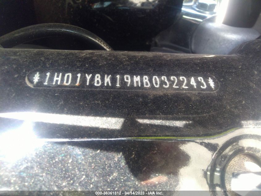 2021 HARLEY-DAVIDSON FLHCS - 1HD1YBK19MB032243