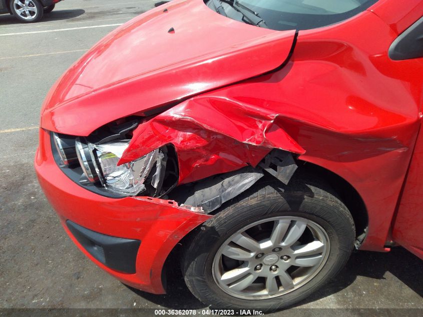 2014 CHEVROLET SONIC LT - 1G1JC5SH4E4190924