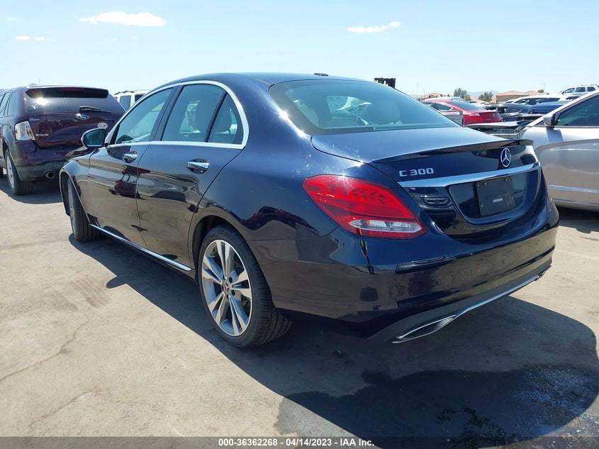 VIN 55SWF4JB8JU253794 2018 MERCEDES-BENZ C-CLASS C 300