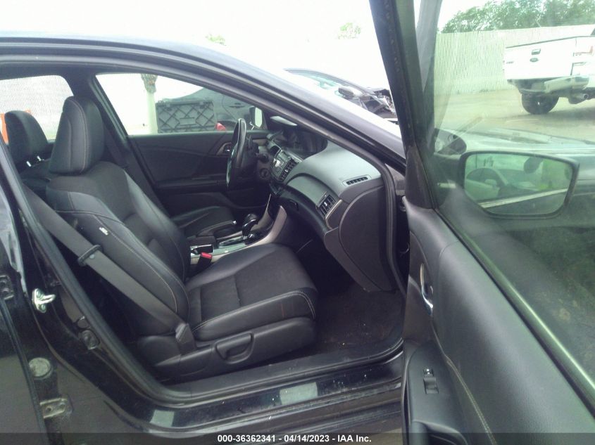 2017 HONDA ACCORD SEDAN SPORT - 1HGCR2F68HA137723