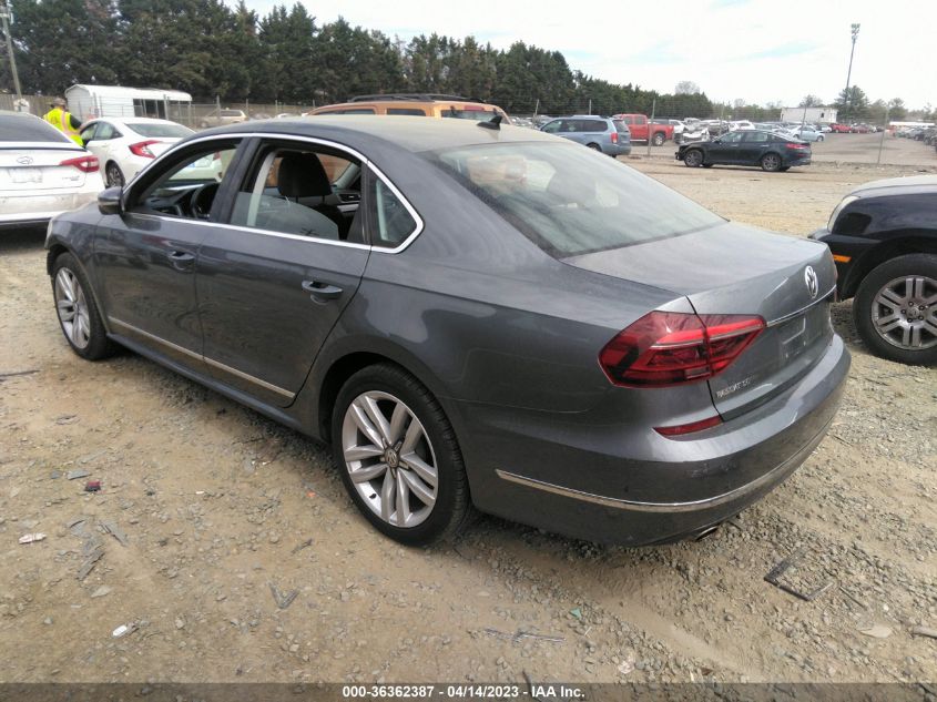 2017 VOLKSWAGEN PASSAT 1.8T SE W/TECHNOLOGY - 1VWGT7A30HC057295