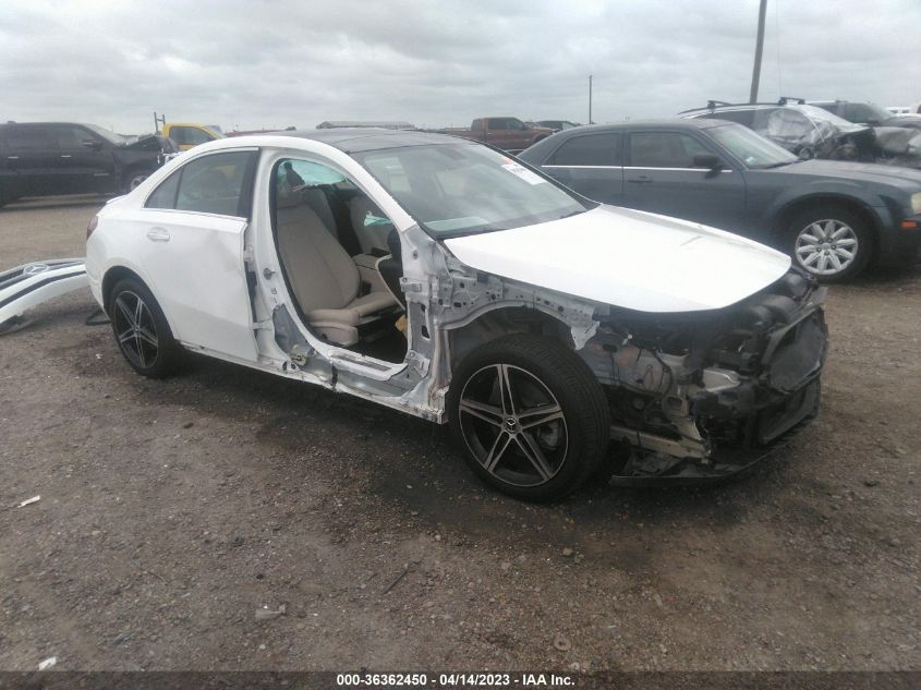 2019 MERCEDES-BENZ A-CLASS A 220 - WDD3G4EB1KW036103