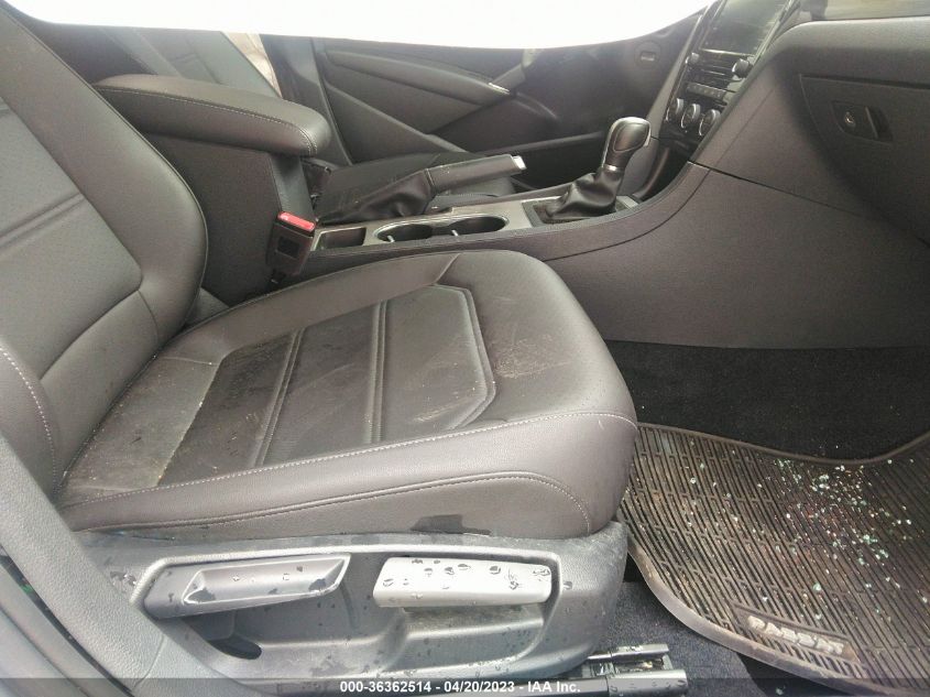2020 VOLKSWAGEN PASSAT 2.0T R-LINE - 1VWMA7A38LC013238