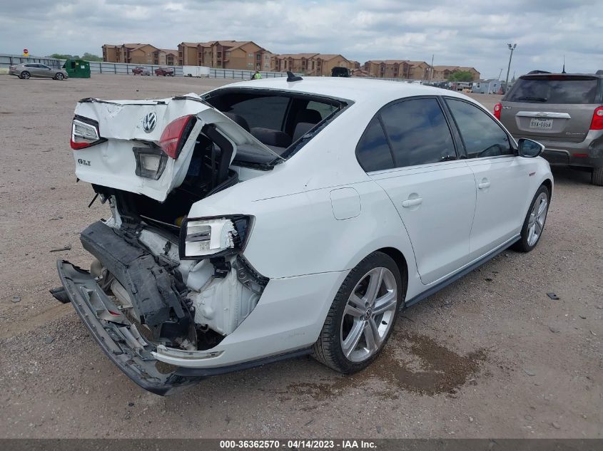 2016 VOLKSWAGEN JETTA SEDAN 2.0T GLI SE - 3VW5S7AJ3GM419111