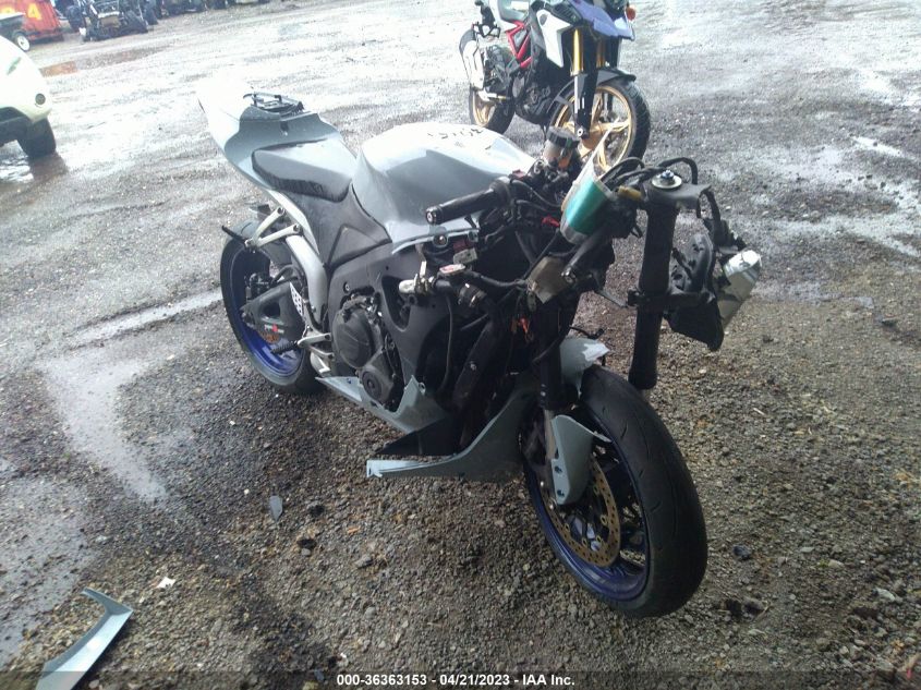 2007 HONDA CBR600 RR - JH2PC40017M001228
