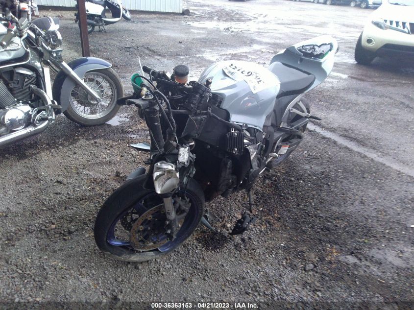 2007 HONDA CBR600 RR - JH2PC40017M001228
