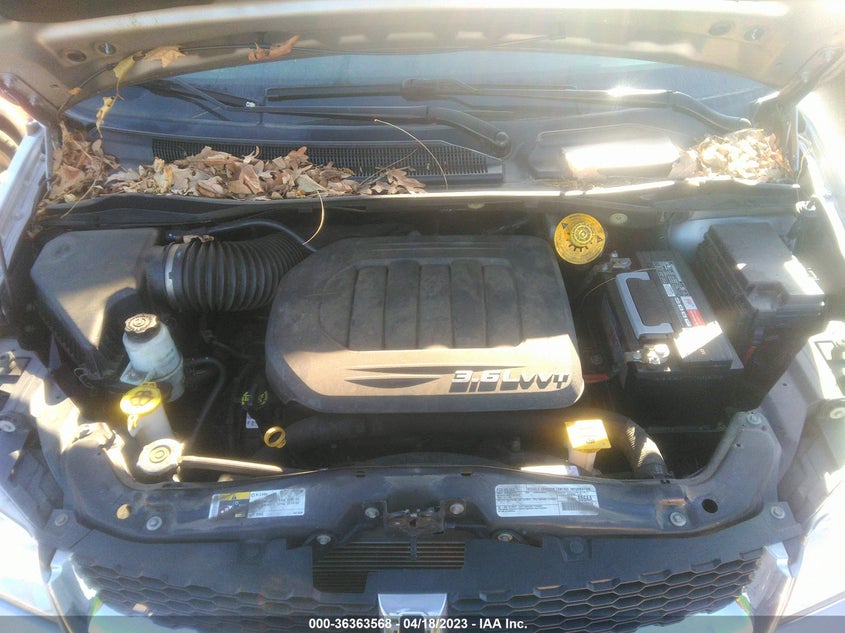 VIN 2C4RDGCG3HR554566 2017 DODGE GRAND CARAVAN SXT