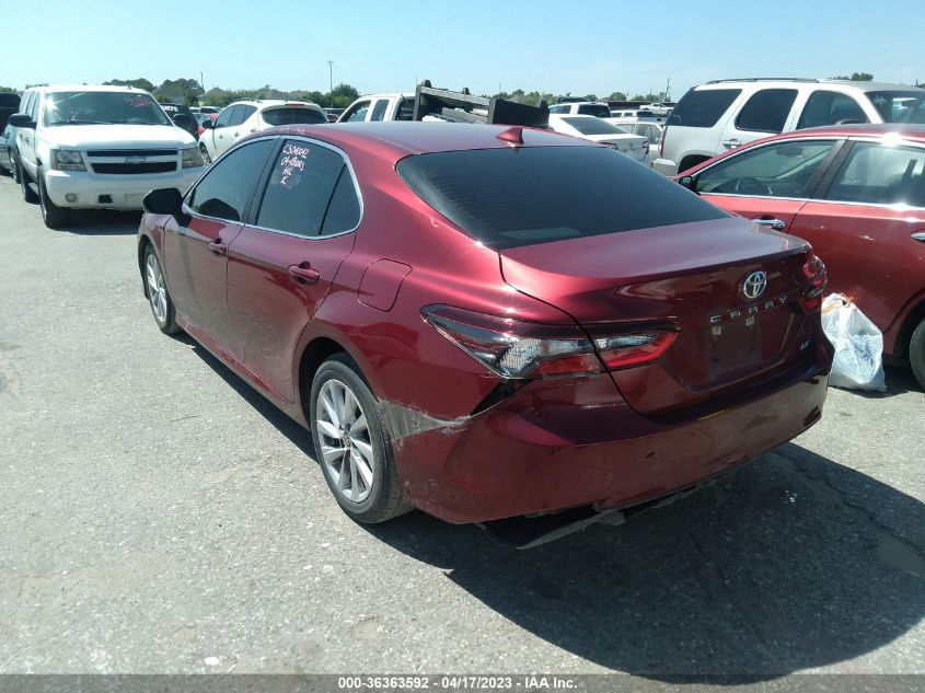 2021 TOYOTA CAMRY LE - 4T1C11AK6MU513389