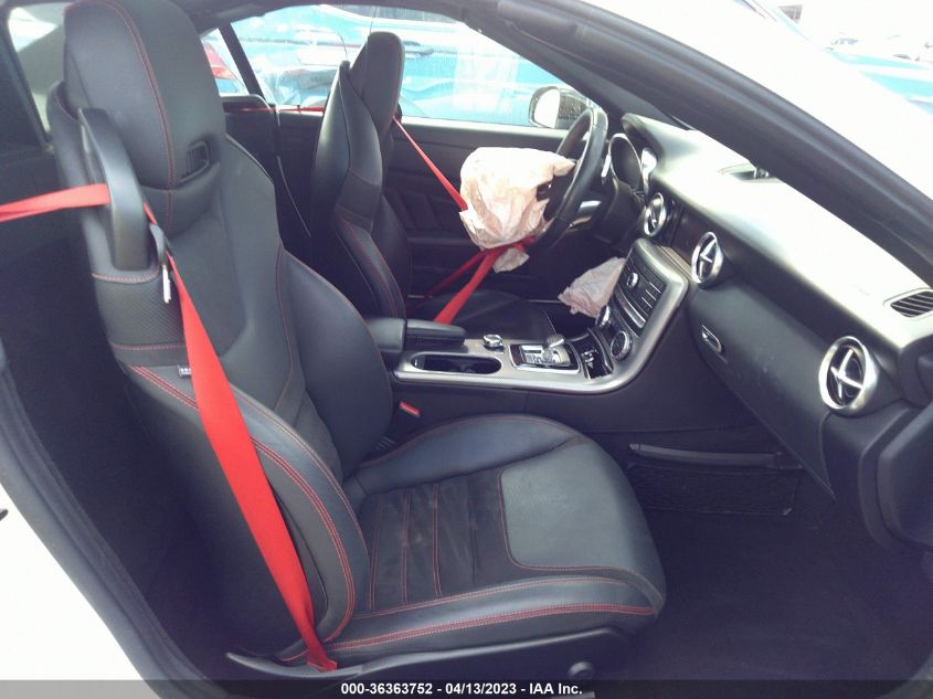 2018 MERCEDES-BENZ SLC 43 AMG 00WDDPK6GA4JF1505