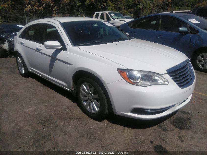2013 CHRYSLER 200 TOURING - 1C3CCBBB2DN540249