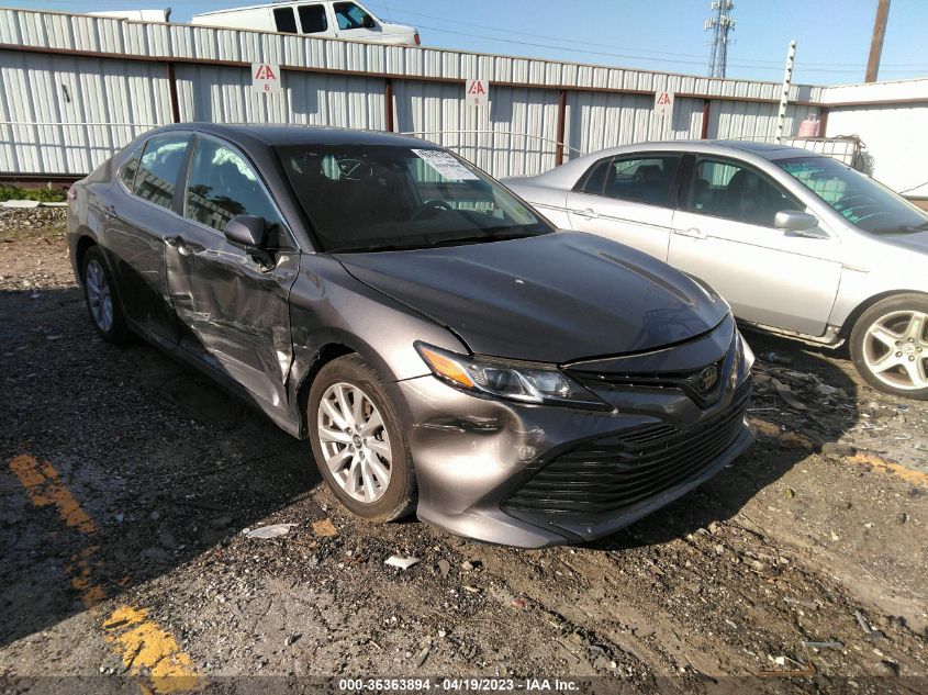 2018 TOYOTA CAMRY LE/SE/XLE/L - 4T1B11HK4JU618915