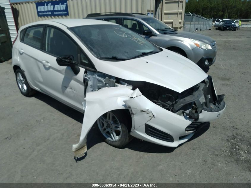 2017 FORD FIESTA SE - 3FADP4EJXHM147849