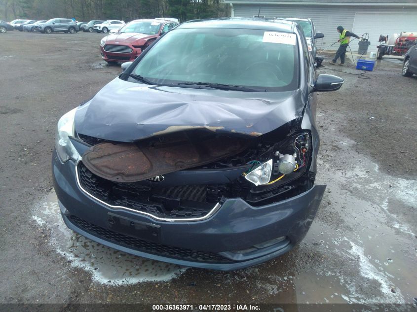 2015 KIA FORTE 5-DOOR EX - KNAFX5A85F5364771