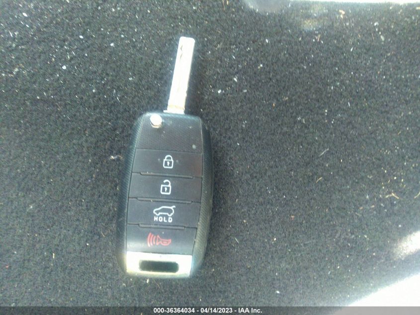 2016 KIA SOUL + - KNDJP3A59G7241519
