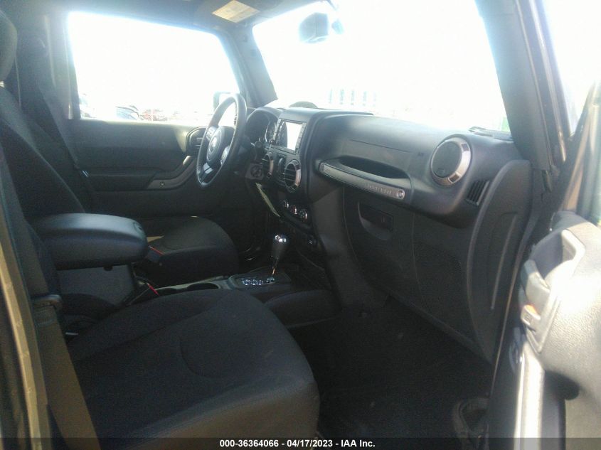 2016 JEEP WRANGLER UNLIMITED SPORT - 1C4BJWDG4GL263519