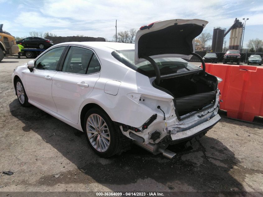 2020 TOYOTA CAMRY HYBRID XLE - 4T1F31AK8LU536341