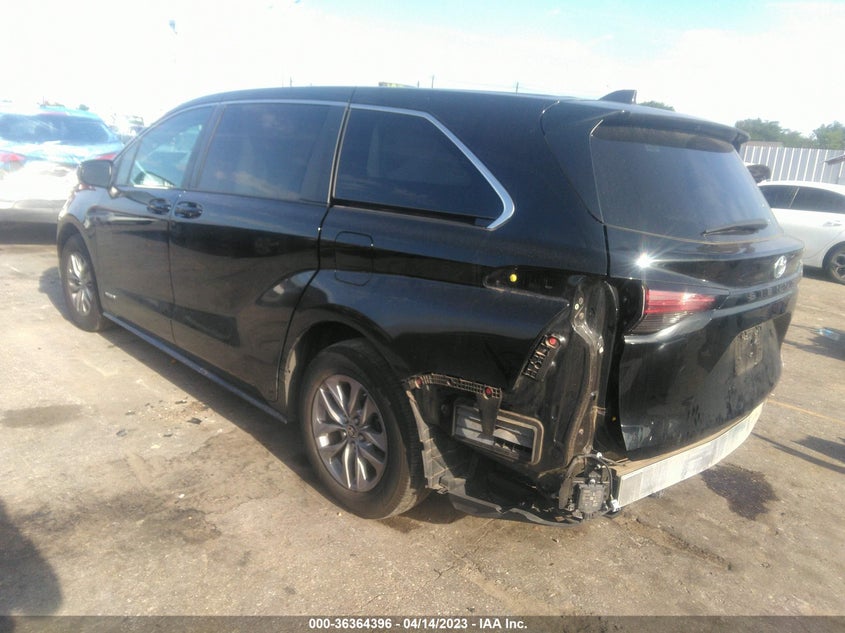 VIN 5TDKRKECXMS018053 2021 TOYOTA SIENNA LE