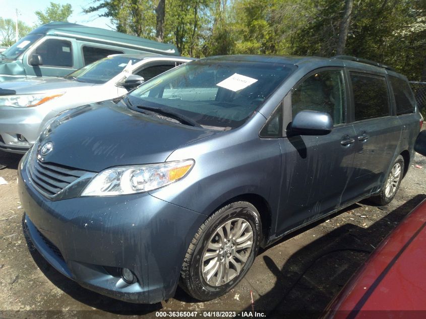 2017 TOYOTA SIENNA XLE AUTO ACCESS - 5TDYZ3DC6HS853428