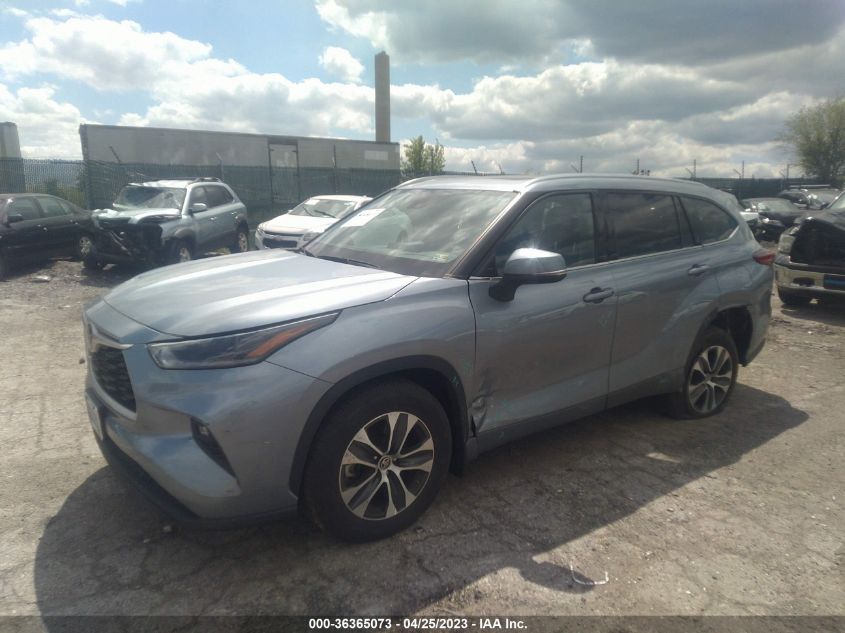 2021 TOYOTA HIGHLANDER XLE - 5TDHZRBH7MS066760