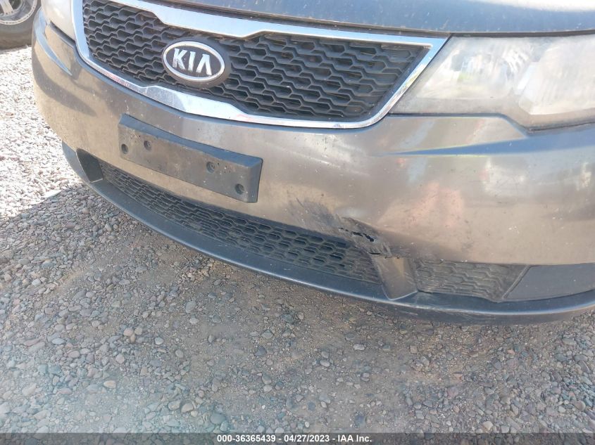 2013 KIA FORTE EX - KNAFU4A2XD5739260
