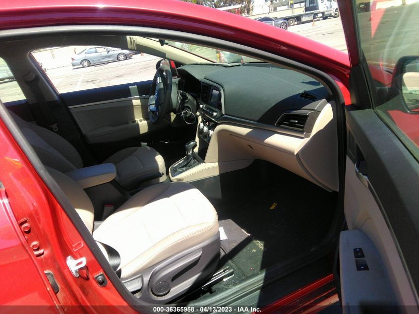 2019 HYUNDAI ELANTRA SE - 5NPD74LF7KH423572