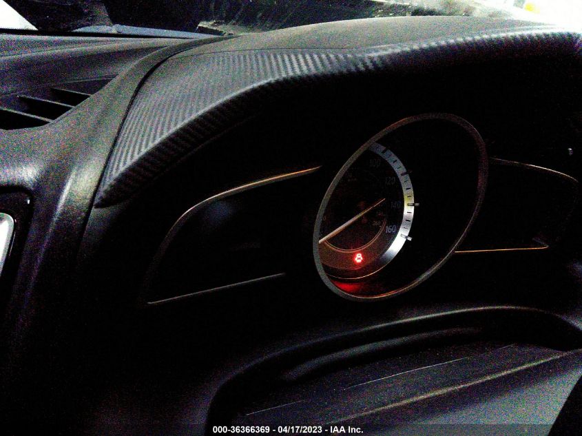2014 MAZDA MAZDA3 I SPORT - JM1BM1U71E1120708