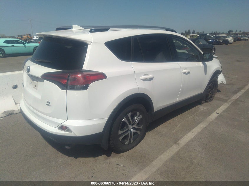 VIN JTMBFREV8JJ202032 2018 TOYOTA RAV4 LE