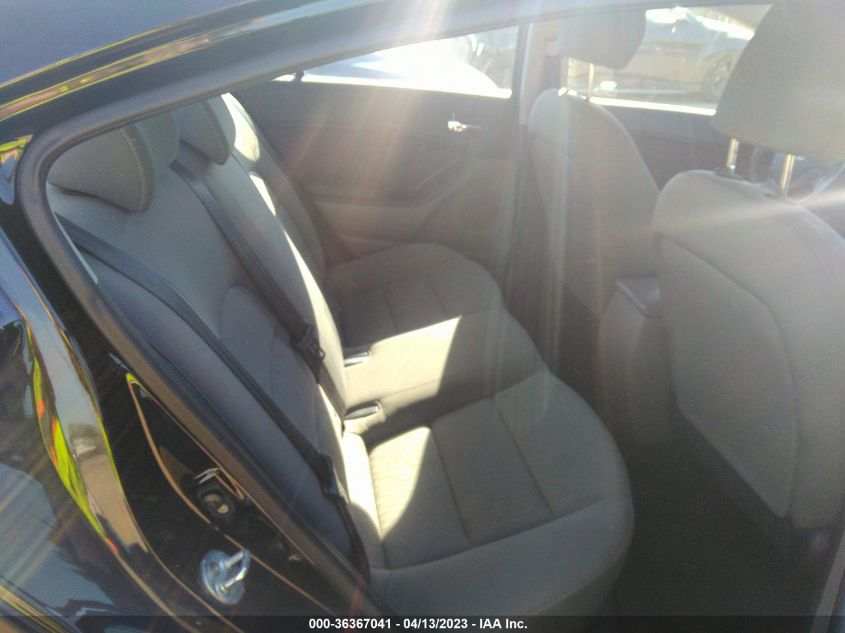 2016 KIA FORTE LX - KNAFK4A6XG5540402