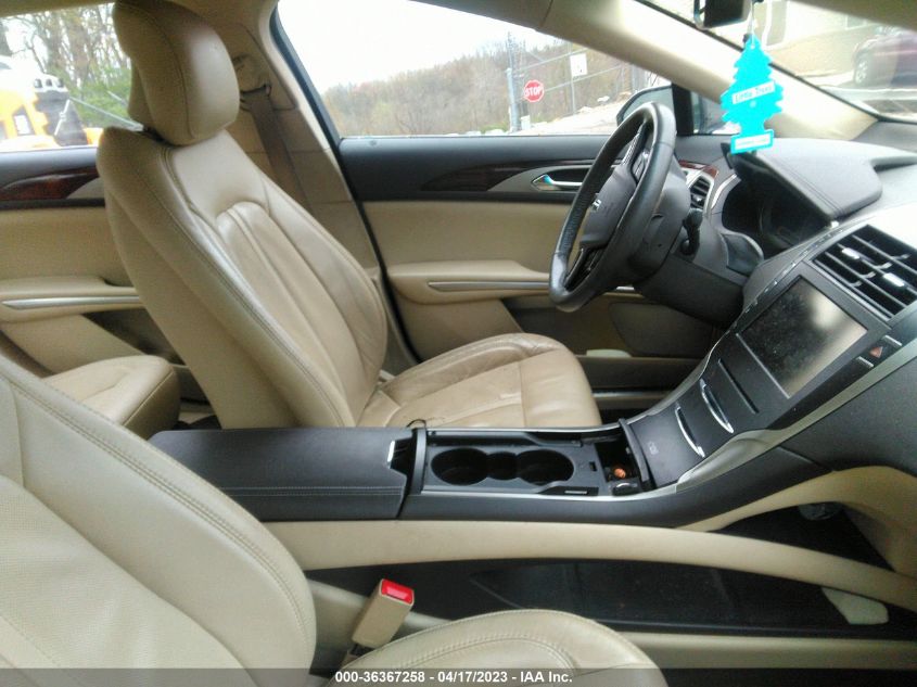2014 LINCOLN MKZ - 3LN6L2G97ER831368