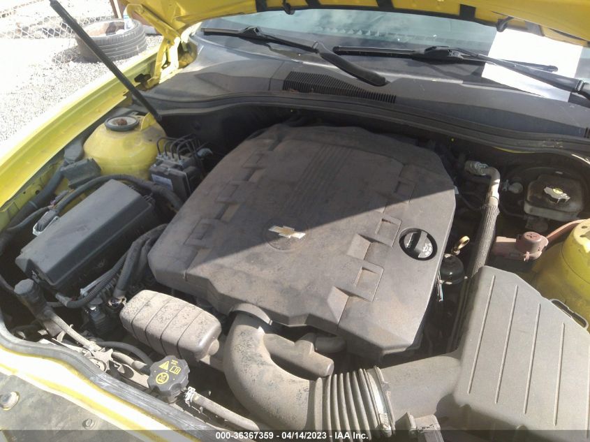 2015 CHEVROLET CAMARO LT - 2G1FD1E33F9152563