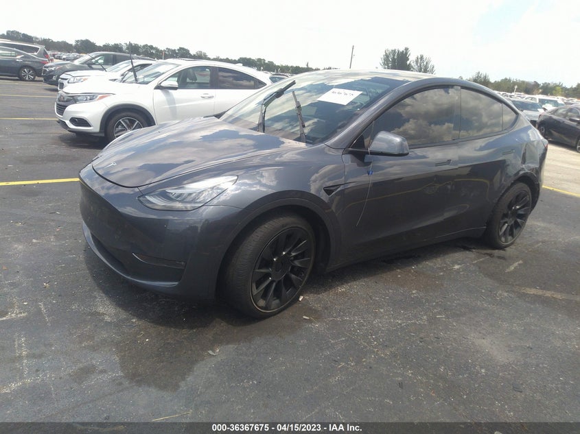 VIN 5YJYGDEE2LF048440 2020 TESLA MODEL Y LONG RANGE