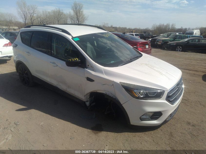 2017 FORD ESCAPE SE - 1FMCU9G91HUC68663