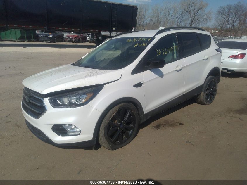 2017 FORD ESCAPE SE - 1FMCU9G91HUC68663