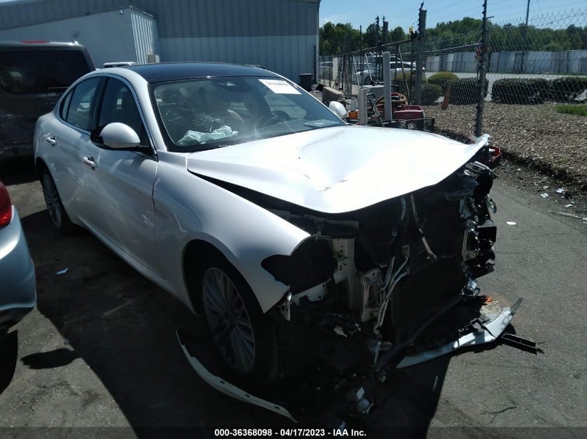 2017 ALFA ROMEO GIULIA TI - ZARFAEEN5H7543555