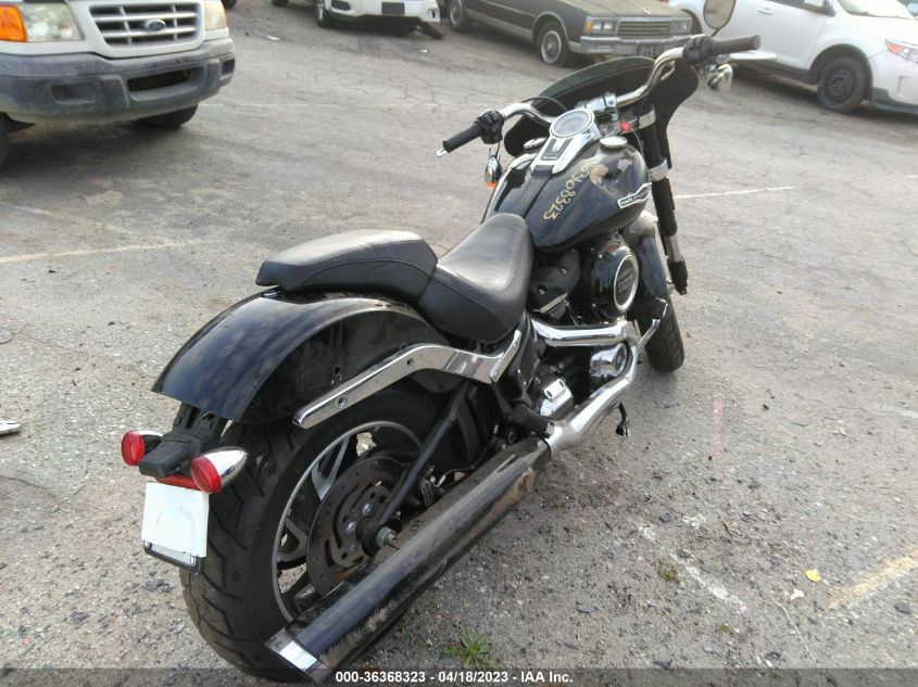 2019 HARLEY-DAVIDSON FLSB - 1HD1YMJ60KB067212