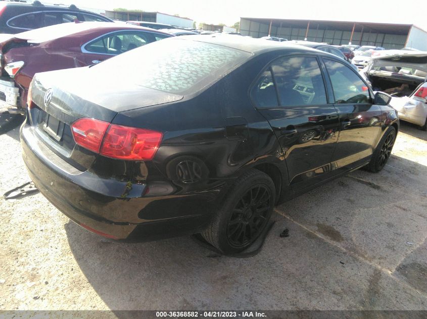 2014 VOLKSWAGEN JETTA SEDAN S - 3VW2K7AJ1EM379708