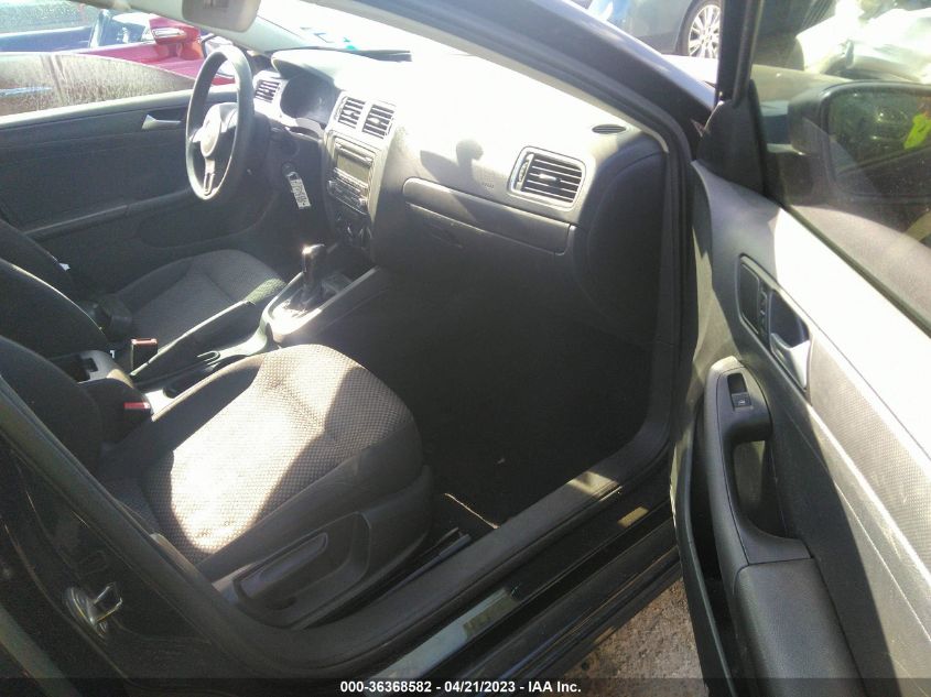 2014 VOLKSWAGEN JETTA SEDAN S - 3VW2K7AJ1EM379708