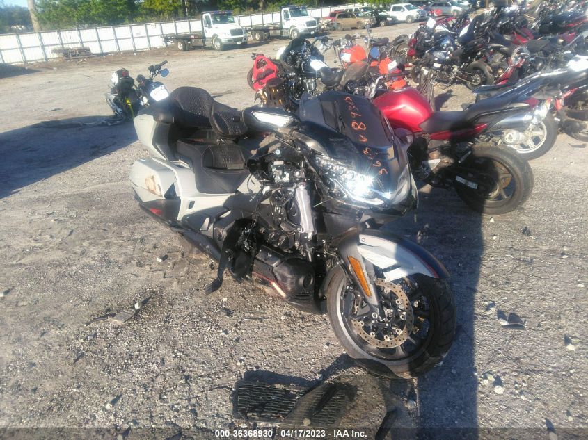 JH2SC7944MK300172 HONDA GL1800 B 2021