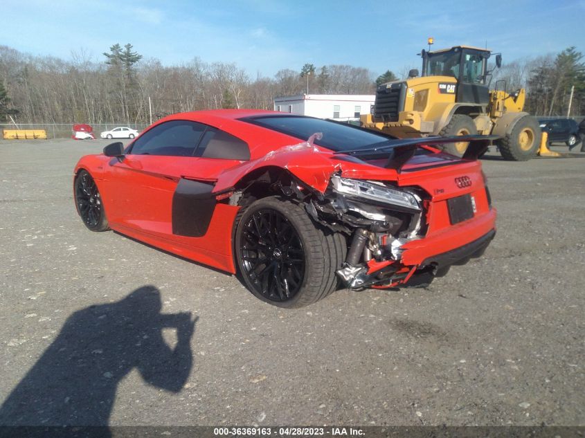 2017 AUDI R8 V10 PLUS - WUAKBAFX0H7904238