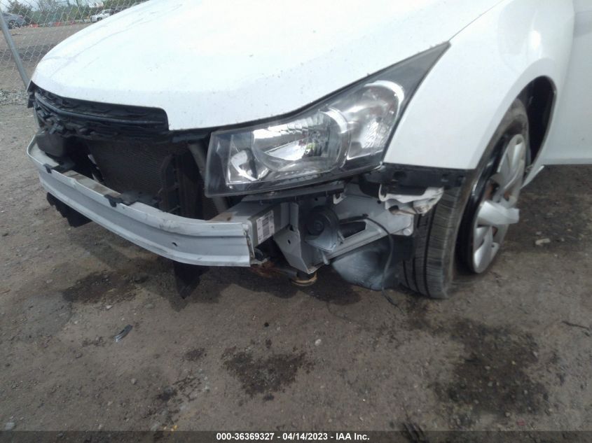 2015 CHEVROLET CRUZE LS - 1G1PA5SG5F7289565