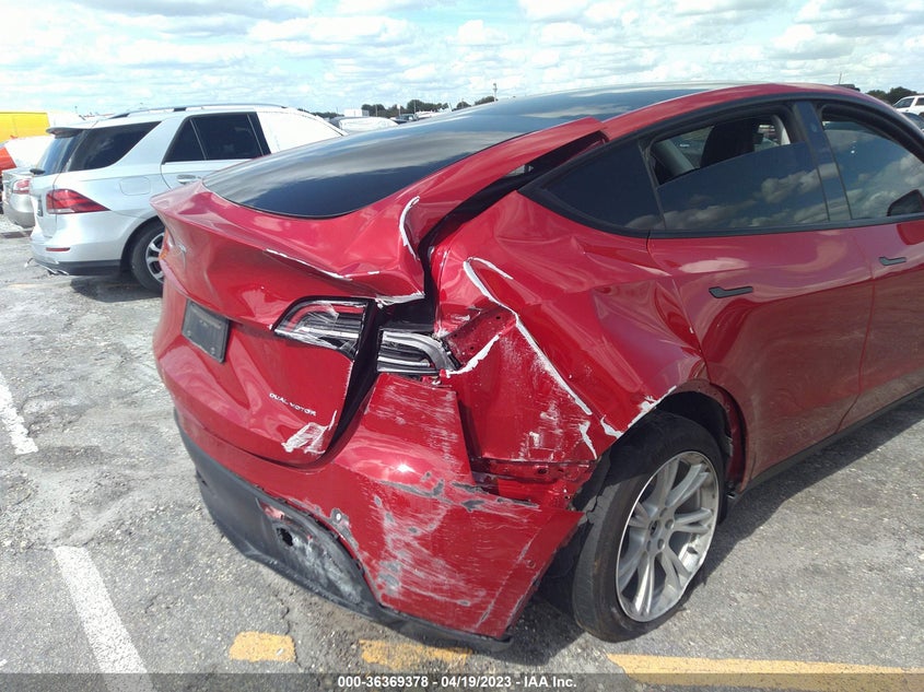 VIN 5YJYGDEE0MF284618 2021 TESLA MODEL Y LONG RANGE