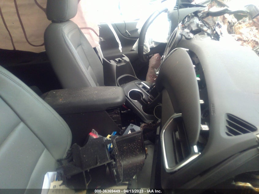 VIN 3GNAXKEV2MS114667 2021 CHEVROLET EQUINOX LT
