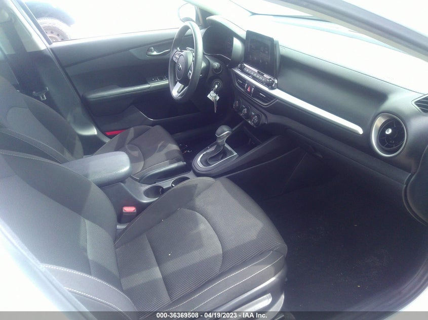VIN 3KPF24AD0LE167449 2020 KIA FORTE LXS