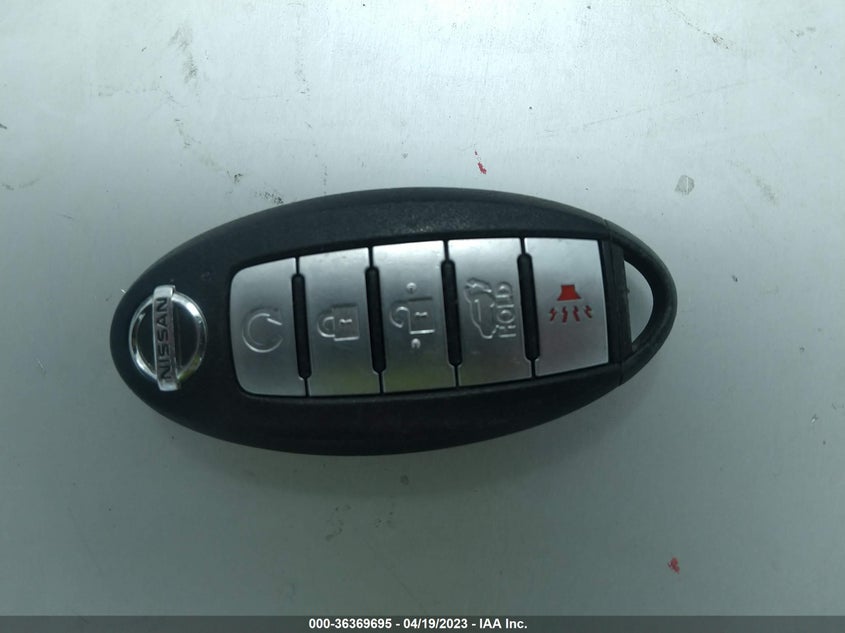 VIN JN8AT2MT3KW504560 2019 NISSAN ROGUE SV