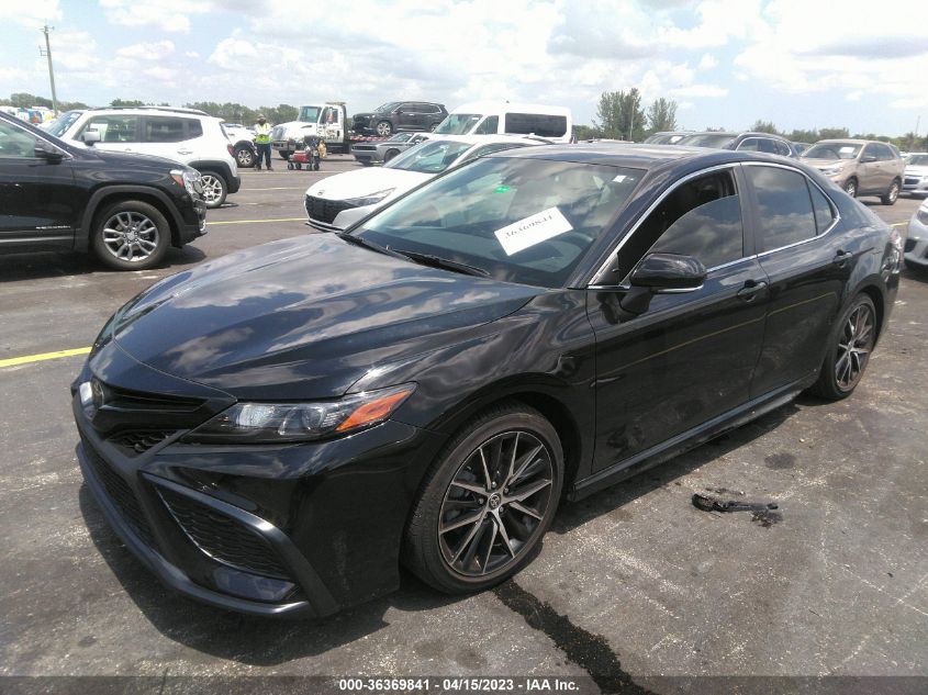 2022 TOYOTA CAMRY SE - 4T1T11AK4NU044773