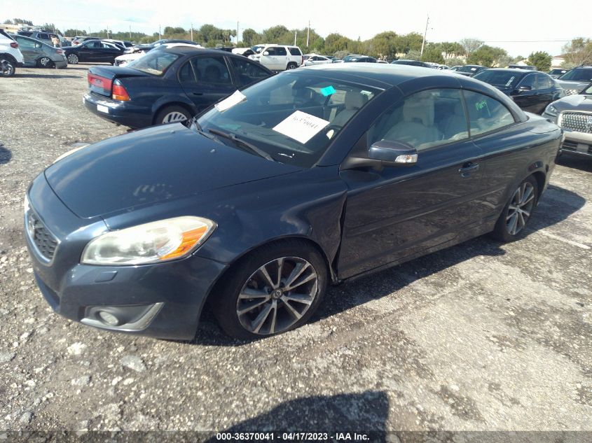 2013 VOLVO C70 T5 YV1672MC1DJ136279