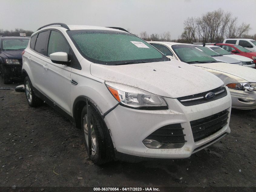 2015 FORD ESCAPE SE - 1FMCU9G98FUA15787